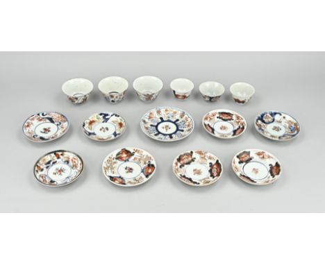 15x Chinese Imari porcelain. 18th century. Consisting of: Six cups, four of which good. And nine saucers, seven of which good