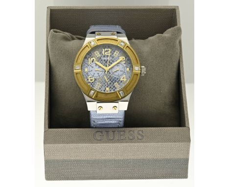 Guess watch, Frontier, ladies watch, chronograph, quartz, equipped with a steel case with gold-plated bezel with stones. The 