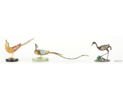 Three (3) Miniature Cloisonne Enamel Birds, including Chinese Suhai. 1st item: Chinese Suhai enameled gilt filigree bird of p