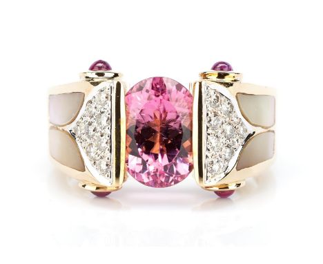 One ladies 18k yellow gold occasional ring with cathedral style shoulders, each paved with 8 round brilliant diamonds (totali