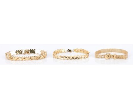 3 Ladies Gold Bracelets, 10K &amp; 14K. 1st item: Ladies 10K yellow gold 8" L belt style bracelet. Marked "10K", "Italy", and