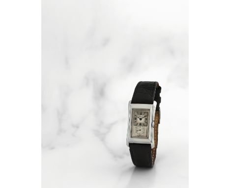 Rolex. Belle montre bracelet en acier de forme rectangulaire mouvement mécaniqueRolex. A fine stainless steel manual wind rec