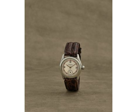 Rolex. Montre bracelet en acier mouvement mécaniqueRolex. A stainless steel manual wind wristwatch Model: Oyster RoyalDate: C