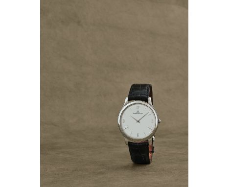 Jaeger-LeCoultre. Fine montre bracelet en acier mouvement mecaniqueJaeger-LeCoultre. A stainless steel manual wind thin wrist