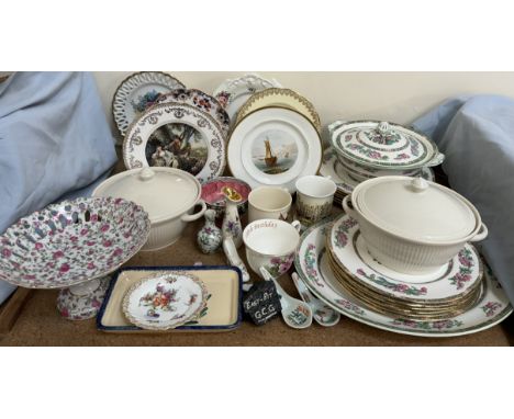 A Duchess Indian Tree pattern part dinner set together with decorative plates, Maling bowl, etc 