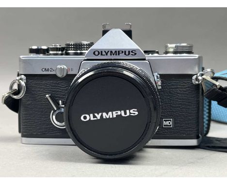 GROUP OF VINTAGE CAMERAS,including Olympus