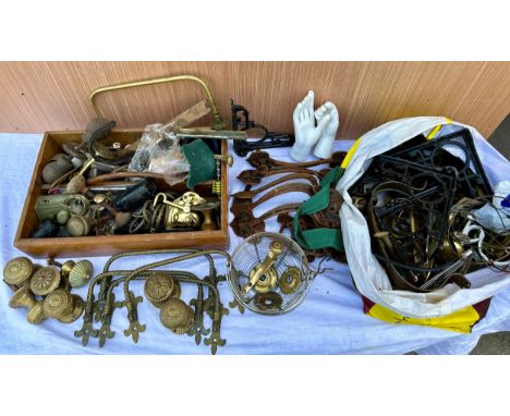 A large quantity of vintage brass and metal furniture and door fittings, locks etc. 