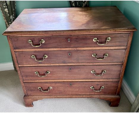 A 19thC mahogany chest of 4 graduated drawers on bracket feet with brass swan necked handles. 89cm w x 52cm d x 80cm h. 