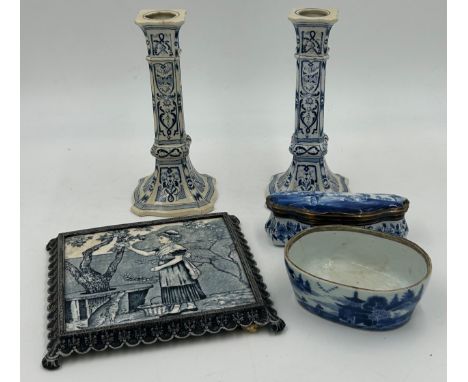 Various blue and white ceramics- a Josiah Wedgwood &amp; Sons  Eturia 'September' framed tile 15 x 15cm, a pair of Villeroy &