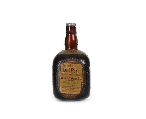 GRAND OLD PARR SPRINGCAP Blended Scotch Whisky 26 1/2 fl.oz, 70° proof.