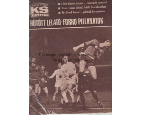 1969 FAIRS CUP 1/4 FINAL       Ujpest Dozsa v Leeds United played 19 March 1969 in Budapest.  The weekly Hungarian football m