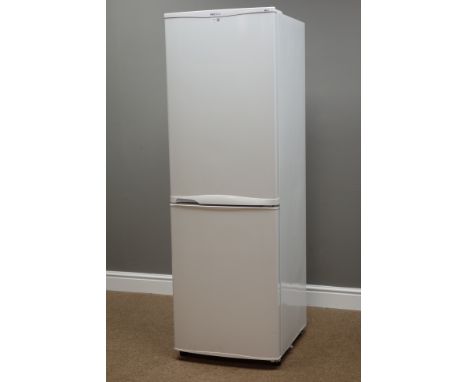 ProLine fridge freezer, W50cm (This item is PAT tested - 5 day warranty from date of sale)   Condition Report   Click here fo