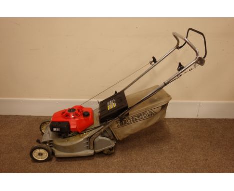 Honda HR173 roller lawn mower   Condition Report   Click here for further images, condition, auction times & delivery costs