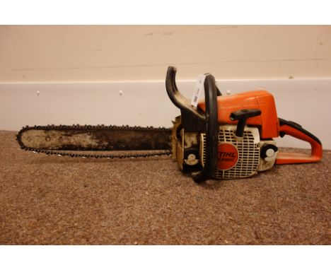Stihl M5 250C chainsaw    Condition Report   Click here for further images, condition, auction times & delivery costs