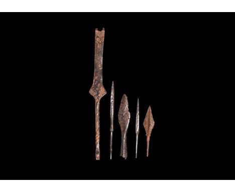 12th-15th century AD. A group of four arrowheads consisting of two thin leaf point; one lozenge-shape with socket; one with t