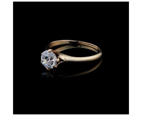 A ringGold 375/000Set with brilliant cut diamond totalling approximately 1,04 ct. (6,4~6,5x4,1 mm), colour grade J~K and puri