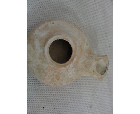 A 1st century BC Meradian oil lamp