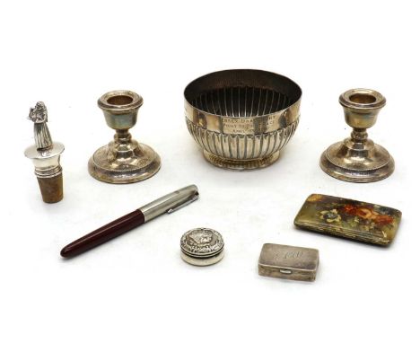 A collection of silver items,to include a pedestal bowl with presentation engraving, by Philip Hanson Abbot, London 1918, 10.