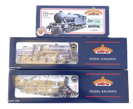 3 Bachmann Model Railways OO gauge locomotives. A BR V1 2-6-2 tank locomotive (31-602) RN 67664 in lined black livery. A BR S