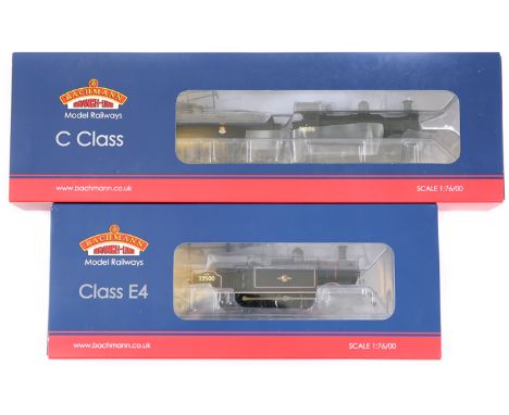 2 Bachmann Model Railways OO gauge locomotives. A BR C class 0-6-0 tender locomotive (31-462) RN 31086 in unlined black liver