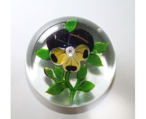Baccarat lamp work paperweight of a pansy, 5cm diam.
