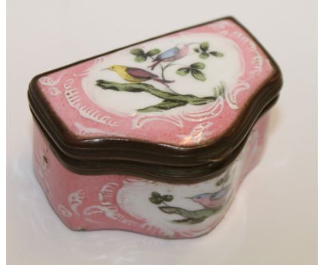 18th century English enamel patch box of ogee form with reserves of birds against pink ground, 4.5cm wide. Condition Report. 