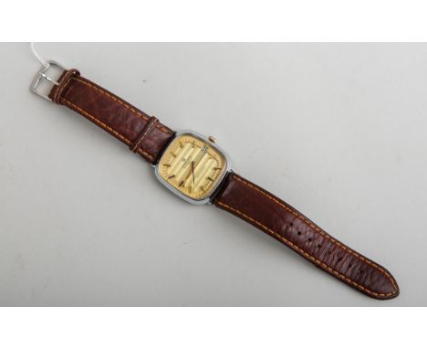 Junghans - Herrenarmbanduhr, goldfarb. Zifferblatt, Datumsanzeige, Automatikwerk,Lederarmband. Funktion nicht geprüft.