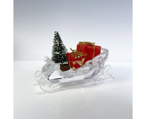 Part of the Exquisite Accents group comes with 2 wrapped presents and a small tree. Swarovski backstamp. 7475 000 601. This i