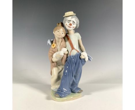 Glossy finish; Lladro backstamp. Includes original box. Dimensions of the box: 7.5"L x 7"W x 11"H.Artist: Juan HuertaIssued: 