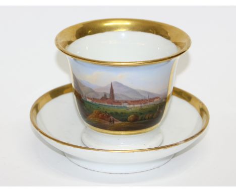Ansichtentasse Biedermeier: Prächtige, große Ansichtentasse. Feinmalerei mit Landschaft, Personen und Münster. Wohl KPM Berli