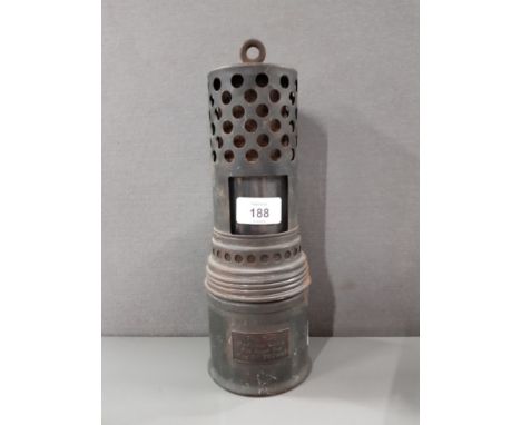 VINTAGE WOLF RADIATOR LAMP REG NO707649