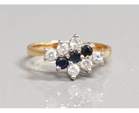 18CT GOLD DIAMOND AND SAPPHIRE 3 ROW RING 2.6G SIZE K