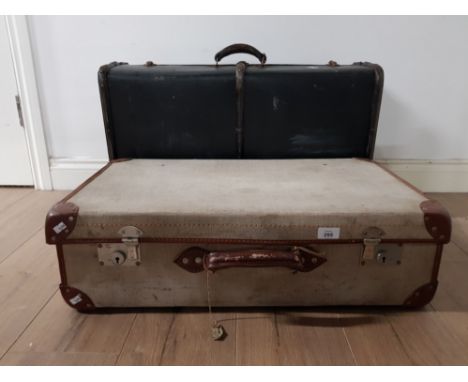 2 VINTAGE SUITCASES