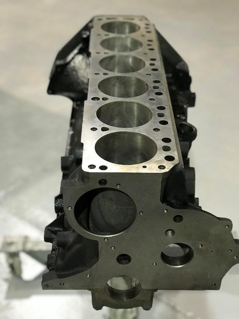 DESCRIPTION FORD 300 4.9L INLINE 6 LONG BLOCK BAREBRAND / MODEL FORD