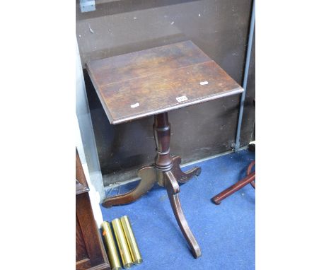 A GEORGIAN OAK SQUARE TOPPED TILT TOP TRIPOD TABLE