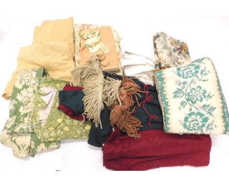 Various miscellaneous textiles etc., to include oriental style curtains, green and cream linen type fabric with bold flower d