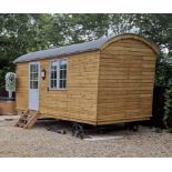 ** BRAND NEW ** UNUSED SHEPHERD'S HUT HOLIDAY HOME