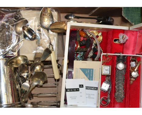 A mixed collection of vintage costume jewellery in a vintage jewellery box with clockwork ballerina, a collection of pocket k
