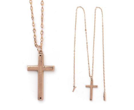 A vintage 9ct gold cross pendant on cloud link chain, with pinch bar clasp, chain length 52cm, total weight 4.5g.