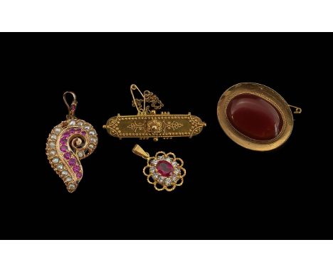 A Small But Fine Collection of Antique and Mid 20th Century Gem Set Items, Various Gold Marks ( 4 ) Pieces In Total, All with