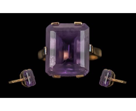 Ladies 9ct Gold &amp; Amethyst Set Dress Ring. Stamped for 9ct. Approx Ring Size K. Approx Weight 5.2 grams.