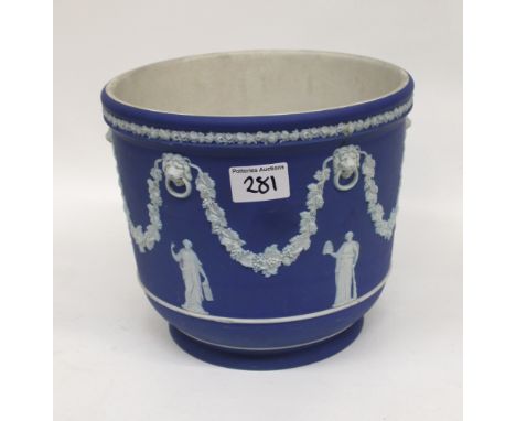 Wedgwood large blue dipped jasperware planter: Height 20.5cm 