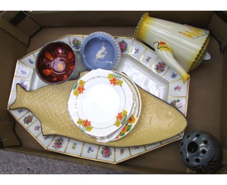 A mixed collection of items: Burleigh Ware art deco coffee pot, Poole footed bowl, Dudson Jasper ware bowl etc (1 tray). 