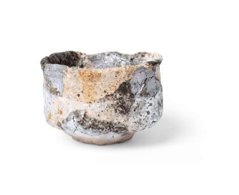  EWEN HENDERSON (BRITISH 1934-2000) TEA BOWL mixed laminated stoneware clays 8.2cm high, 11cm wide (3 ¼in high, 4 ¼in wide) C