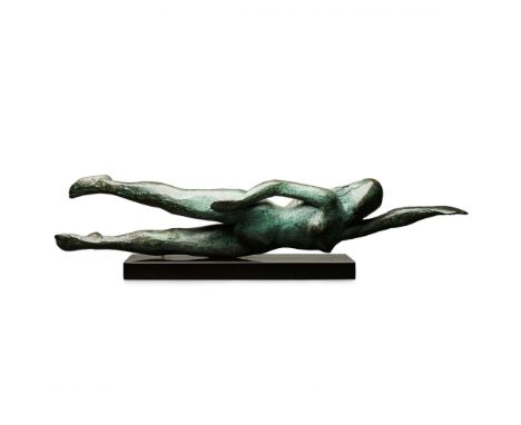  LAURENCE BRODERICK (BRITISH 1935 - 2024) SWIMMER FREESTYLE patinated bronze on black marble 27.7cm high, 72cm wide (7in high
