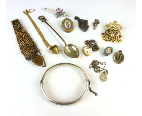 A parcel of costume and silver jewellery and other items, including an insect brooch, EIIR brooch, silver bangle and other it