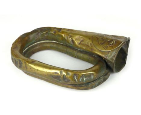 Crimea War, a Russian brass bugle, stamped St Petersburg with applied Russian two headed eagle crest. l. 23 cm. CONDITION REP