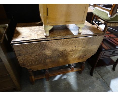 An Oak Gate Leg Table