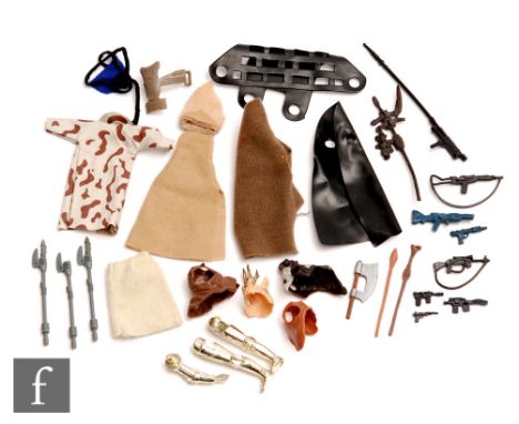 A collection of assorted vintage Kenner Star Wars weapons and accessories, to include blue/black Imperial Blaster, Endor Blas