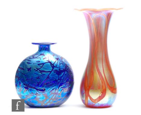 A contemporary Alum Bay studio glass vase of ovoid form with tapering collar neck and wide flat rim, decorated with iridescen